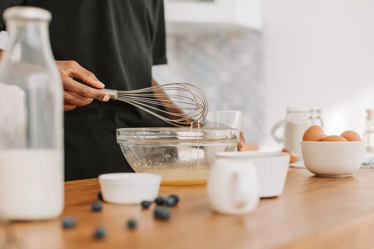 How to Make a Lump-Free White Sauce: A Step-by-Step Guide
